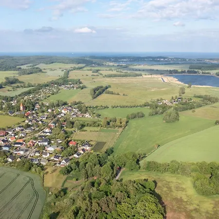 Ruegenhaus Дом отдыха *