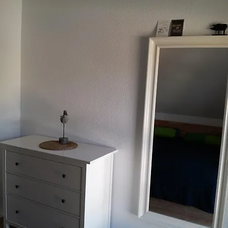 Holiday home Ruegenhaus *